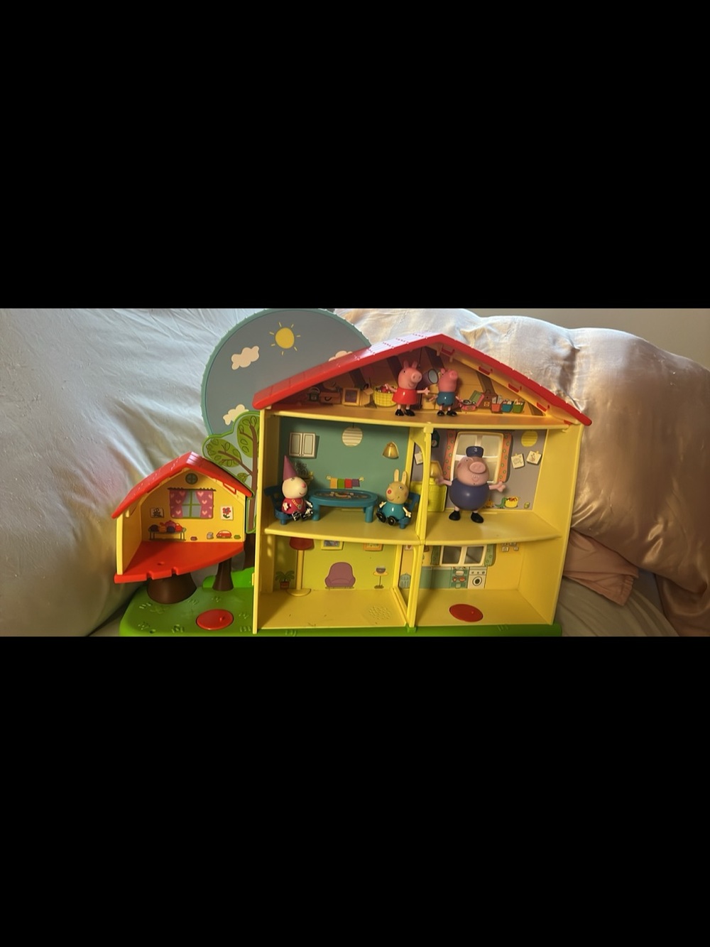 Peppa Pig Yellow and Red Family Playhouse with Figures Set